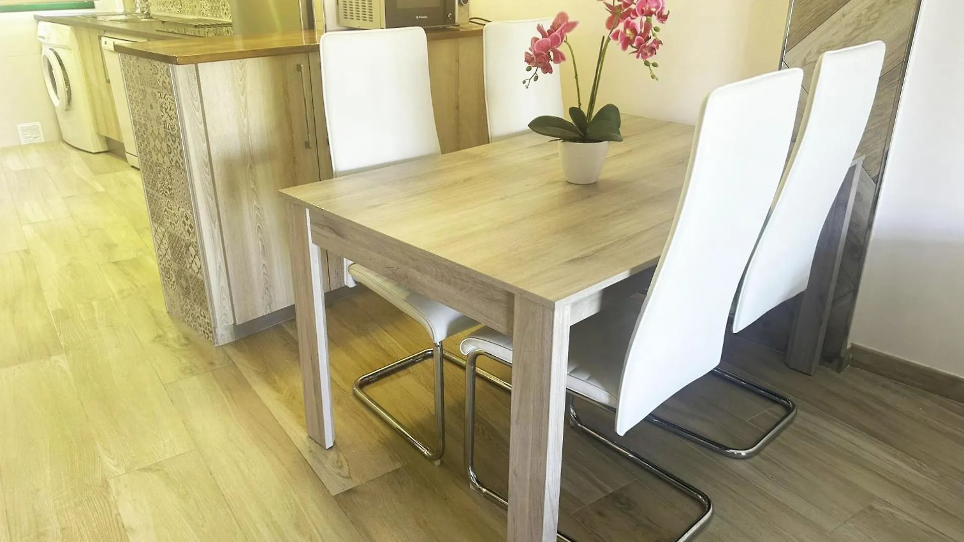 Life Apartments El Portil