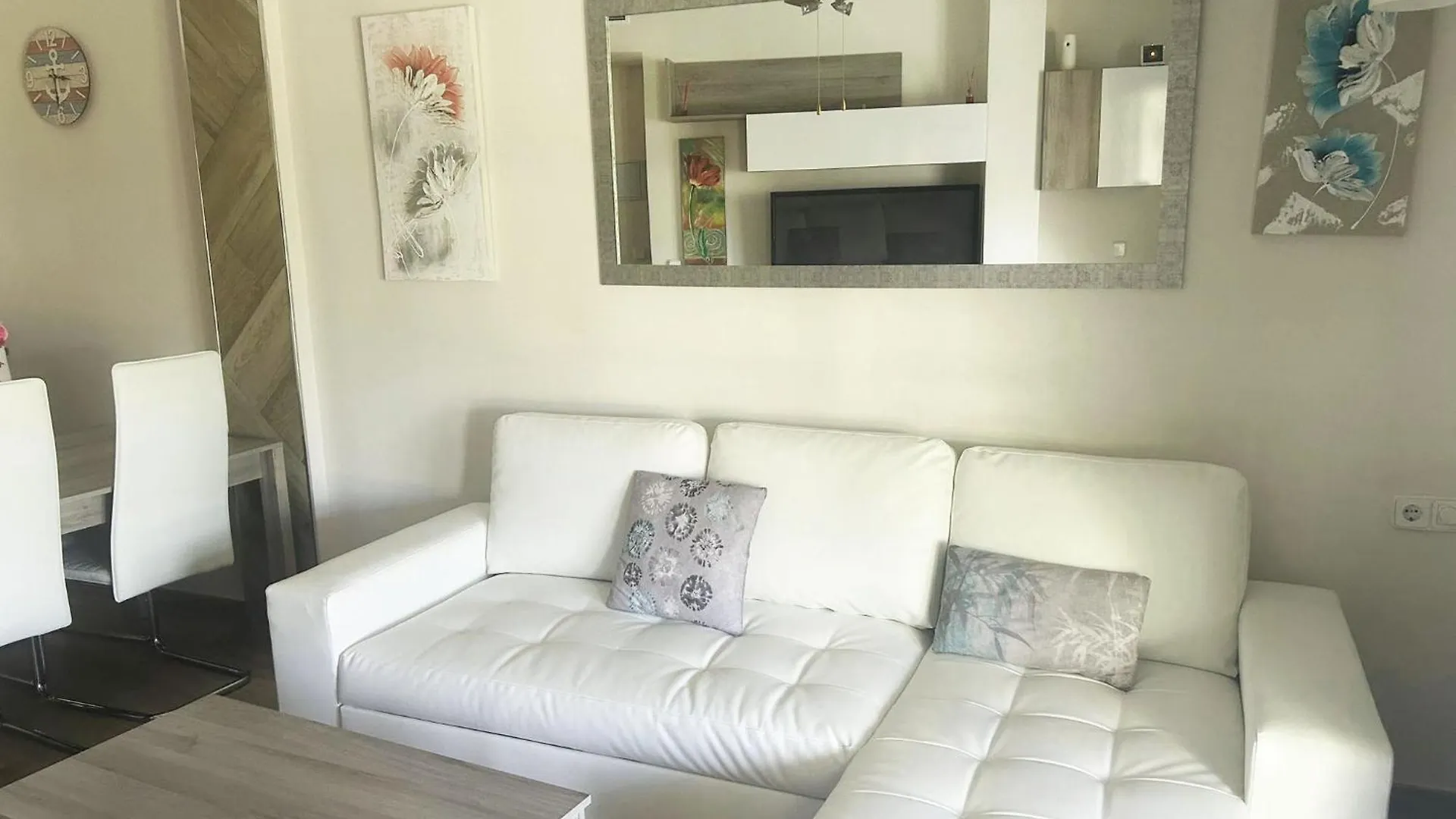 Life Apartments El Portil